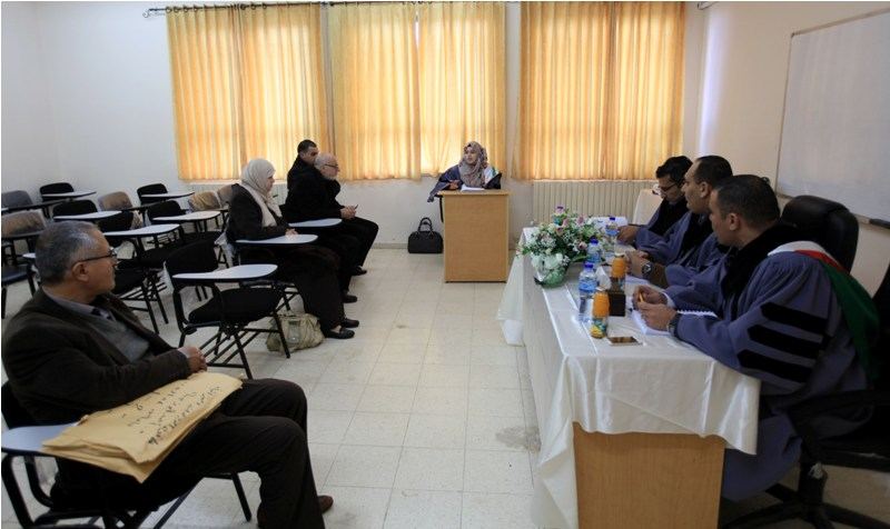 مناقشة رسالة ماجستير في تخصص القانون التجاري بالجامعة العربية الامريكية